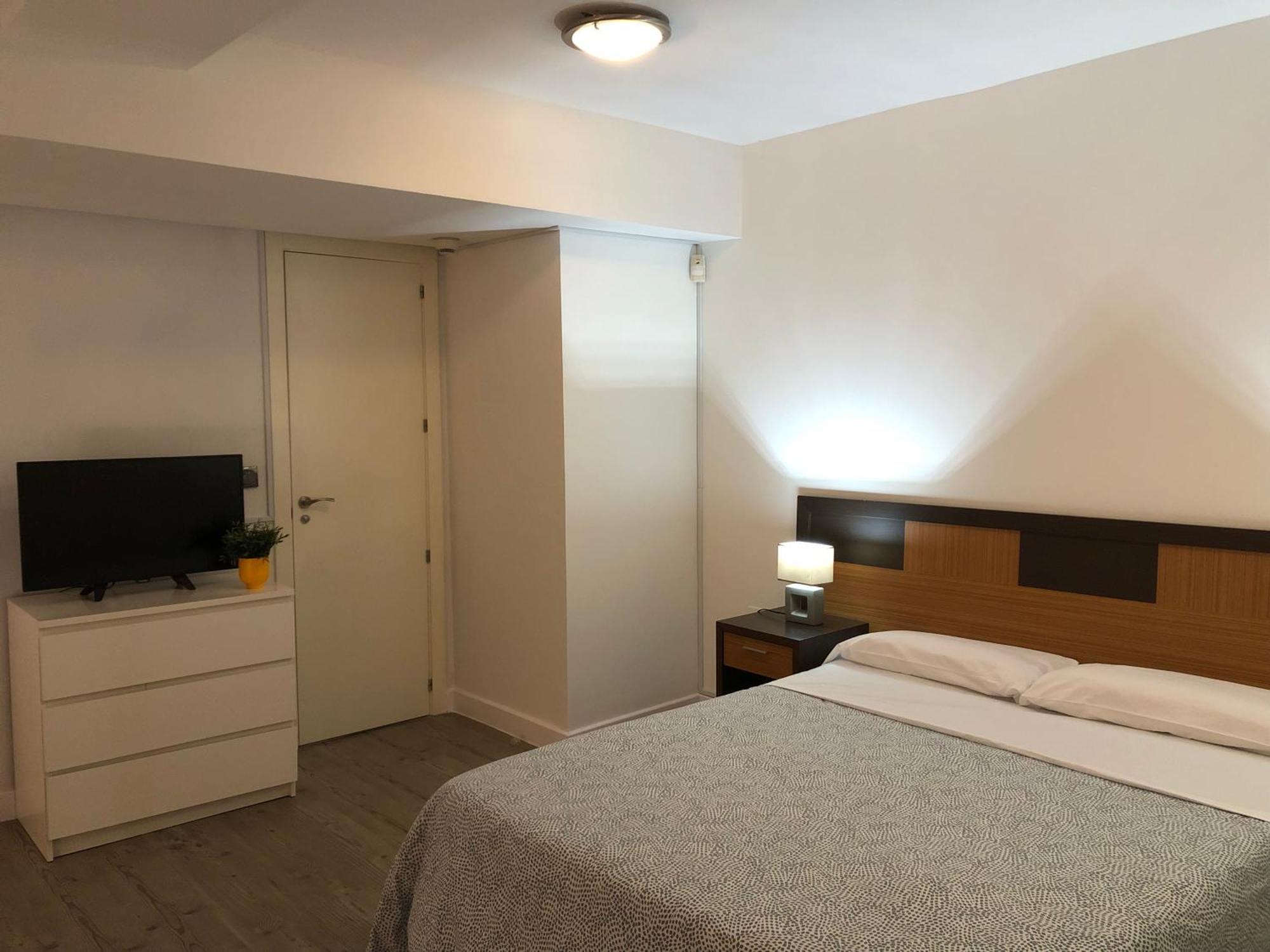 Criteriahome! Nice&Easy Мадрид Номер фото